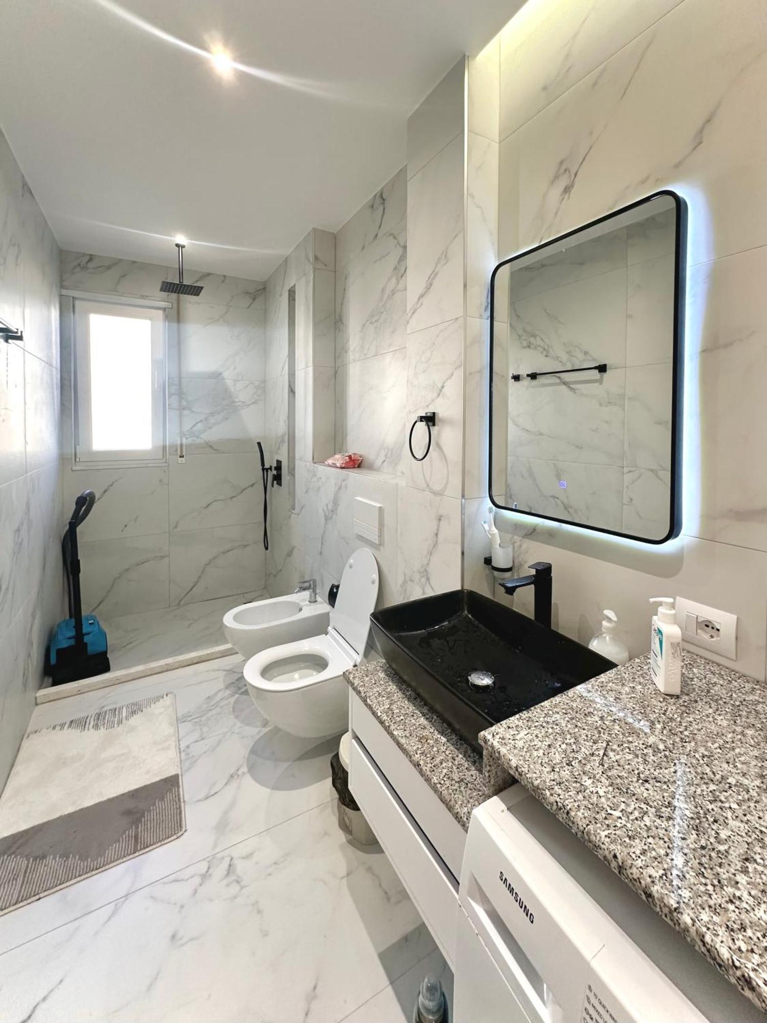 Apartament Gjuzi Tirana